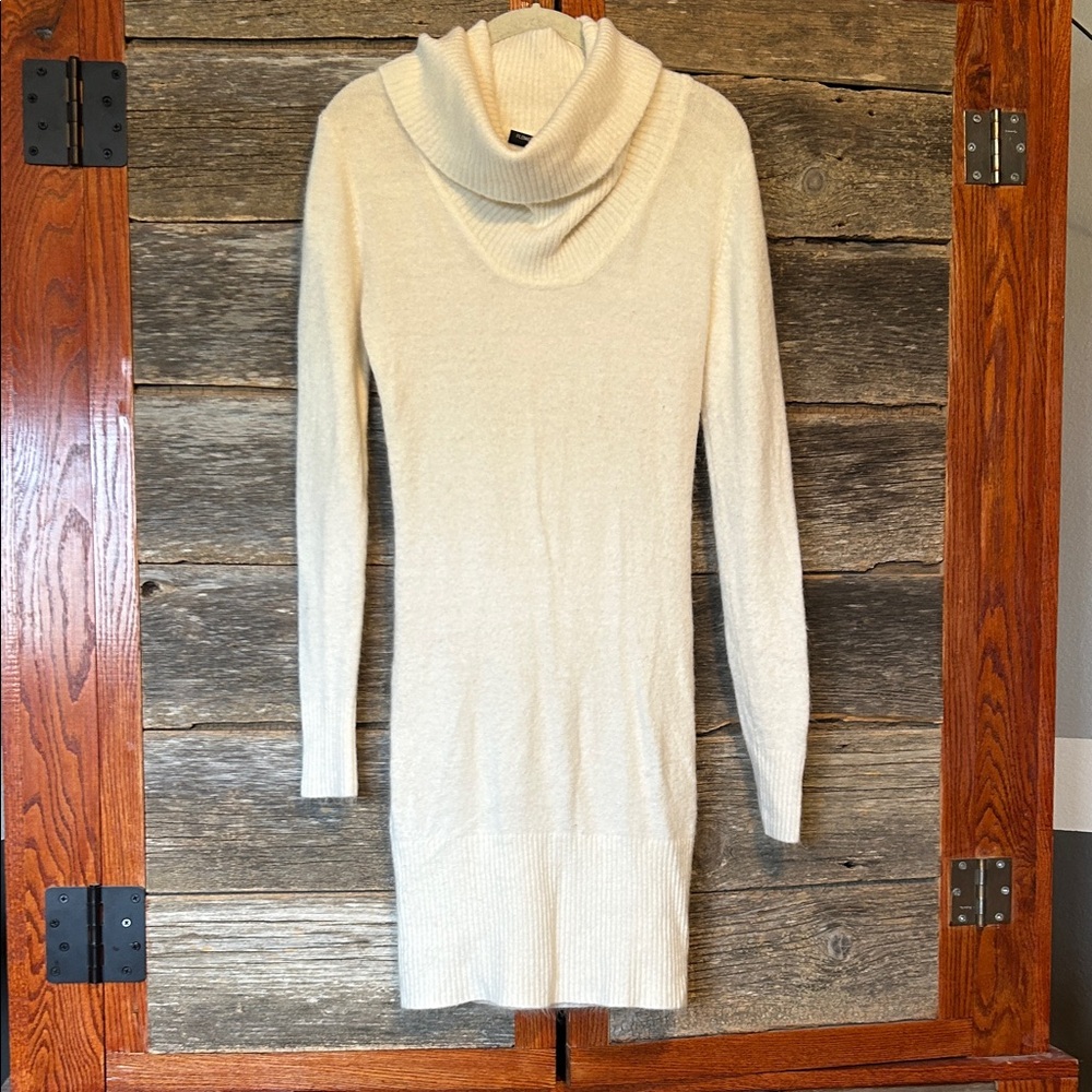 Chic Cream Cowl Neck Long Sleeve Dress Size L/XL